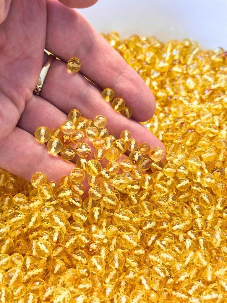 Loose Amber Beads – Faceted 6-8mm Round Beads – 500 grams - Baltic Amber Wholesale - Ekohub.lt